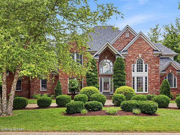 2nd image of 205 Sycamore Hills Ct