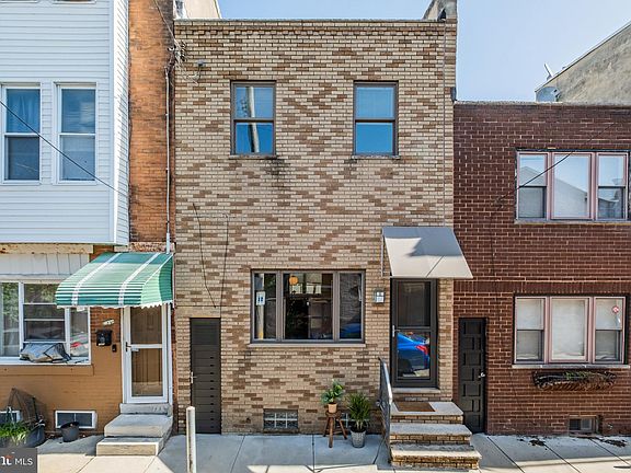 4th image of 1003 Latona St