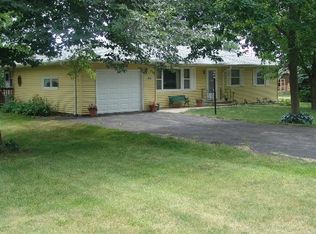 6720 Chicago Rd, Yorkville, IL 60560