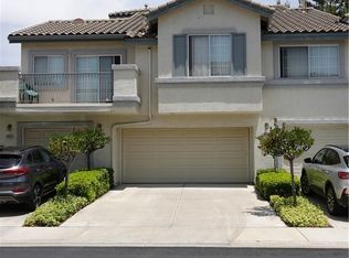 8015 E Treeview Ct, Anaheim, CA 92808