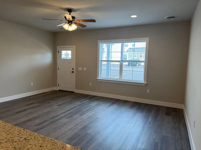 Salem Run Apartments Phase 2 — Photo 103