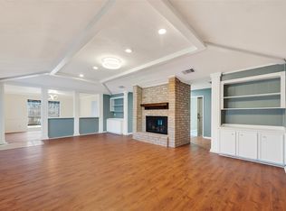 1002 Parkstead Dr, Seabrook, TX 77586