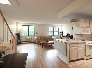 629 E 11th St SUITE C4, New York, NY 10009