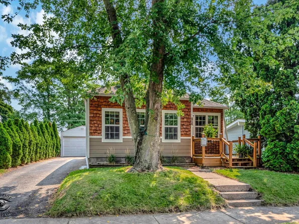 516 N 10th Ave, Kankakee, IL 60901