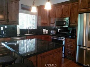 27657 Peninsula Dr #136, Lake Arrowhead, CA 92352