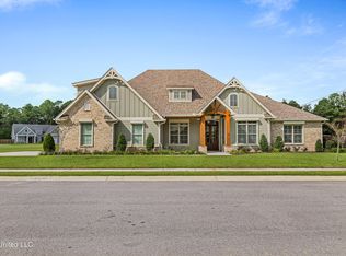 1215 Cason Cv, Ocean Springs, MS 39564