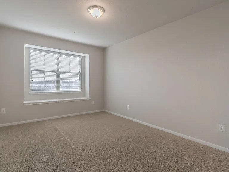 2880 Donnell Dr #4101 — Photo 11