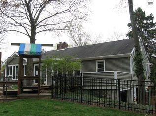 1402 Hanshaw Rd, Ithaca, NY 14850