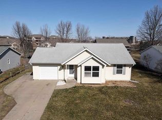 850 Maple St, North Liberty, IA 52317