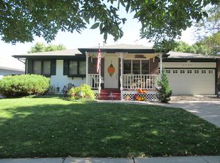 6130 Princess Margaret Dr, Lincoln, NE 68516