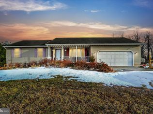 401 Kunkle Rd, Fawn, PA 17321