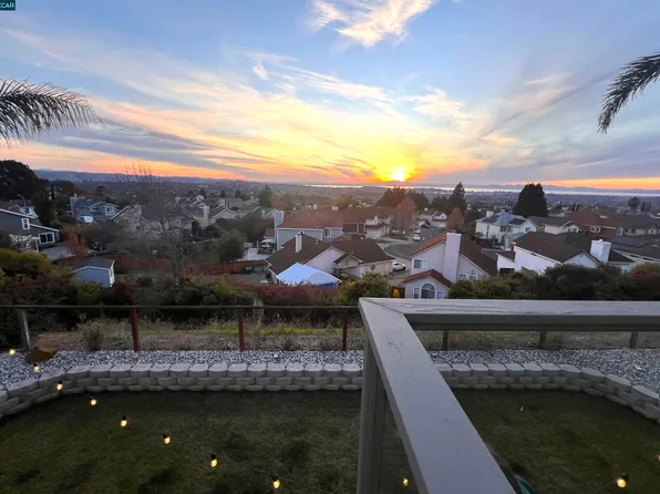 85 Canterbury Cir, Vallejo, CA 94591