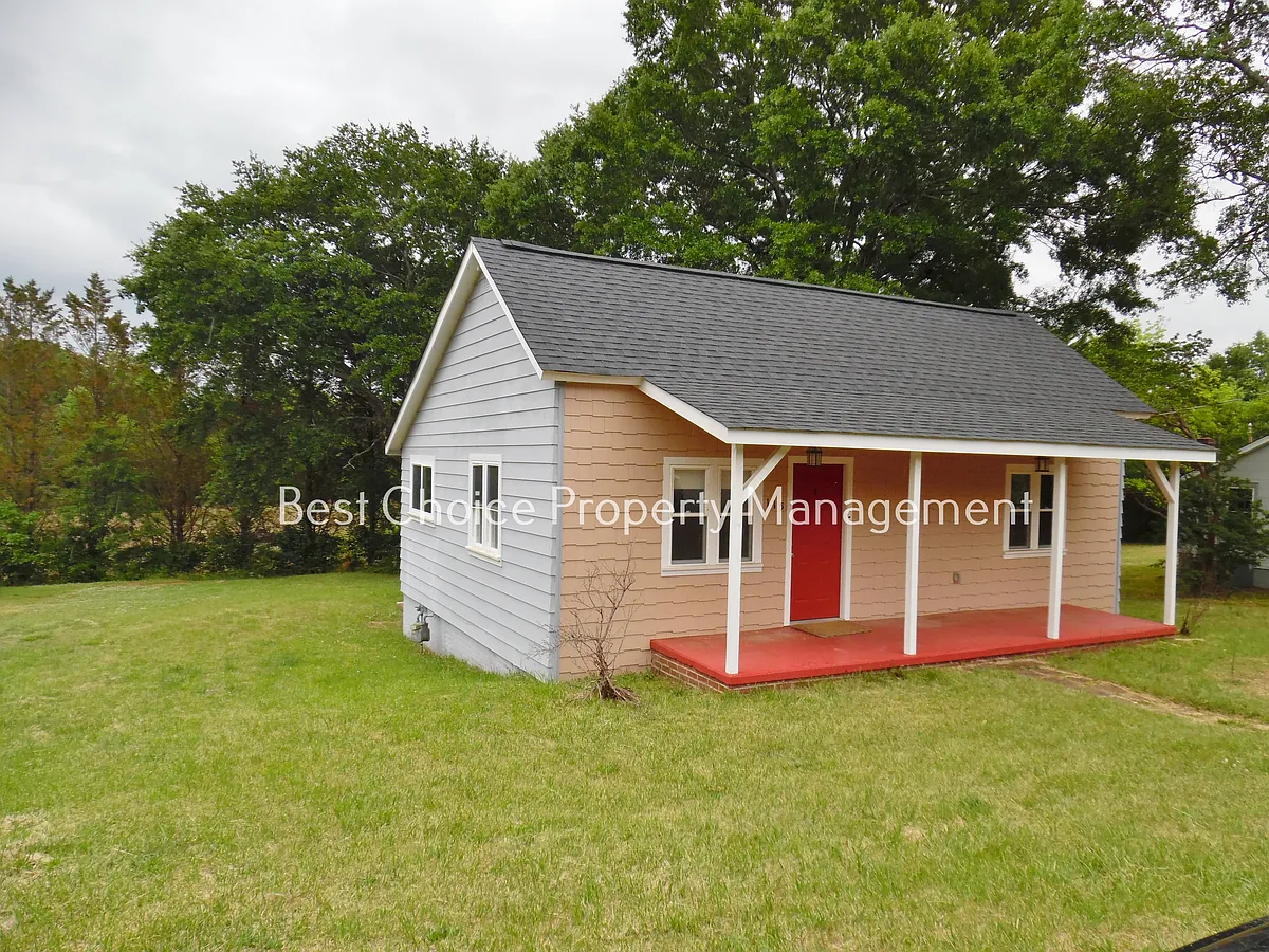 Building Photo - 115 E Beattie St