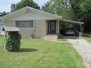 623 Maple St, Marshfield, MO 65706