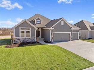 10205 N Winchester Ave, Kansas City, MO 64156