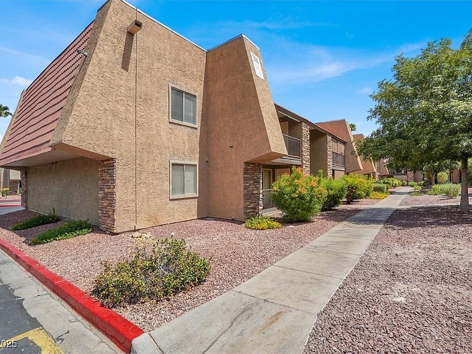 1st image of 4400 Sandy River Dr Unit 2