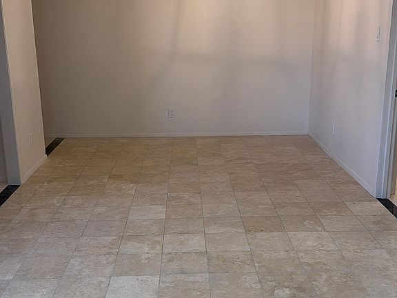 2nd image of 2809 Rio Branco St #D-204