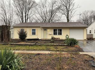 309 Macarthur Dr, Urbana, IL