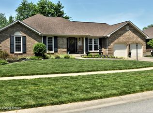 204 Declaration Dr, Louisville, KY 40214