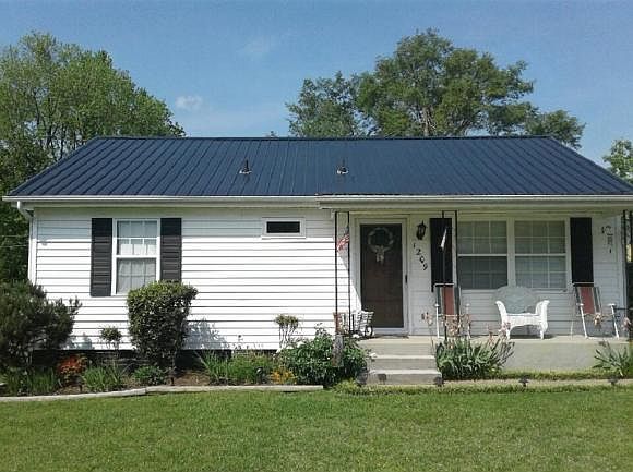 1st image of 1209 Garden Dr