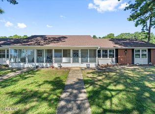 660D Plymouth Drive, Lakewood, NJ 08701