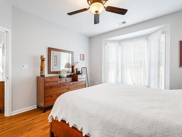 4081 Forest Oaks Ln — Photo 17