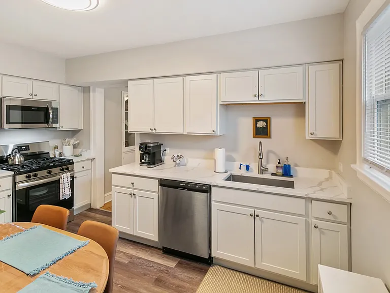 235 North Ave #1 — Photo 8