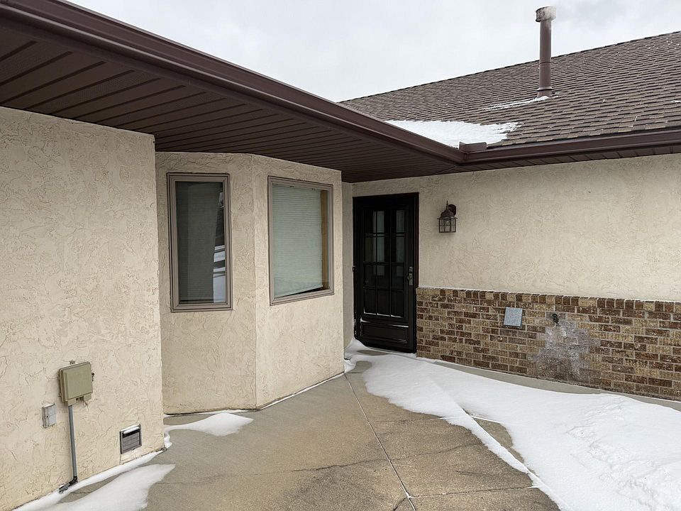 1st image of 1928 Vierling Dr E