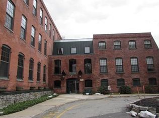71 Princeton St APT 101, North Chelmsford, MA 01863