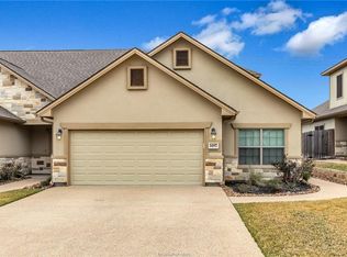 1487 Buena Vis, College Station, TX 77845