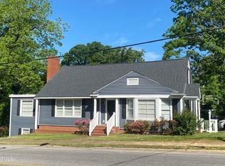 804 S Chestnut St, Henderson, NC 27536