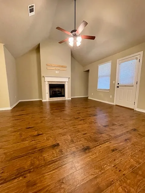 810 SW Pure Globe St - 1 — Photo 4