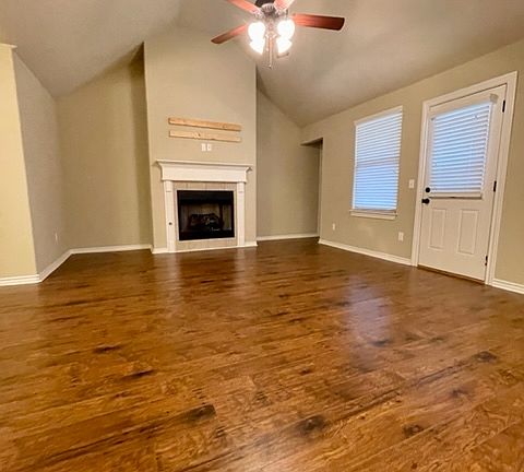4th image of 810 SW Pure Globe St