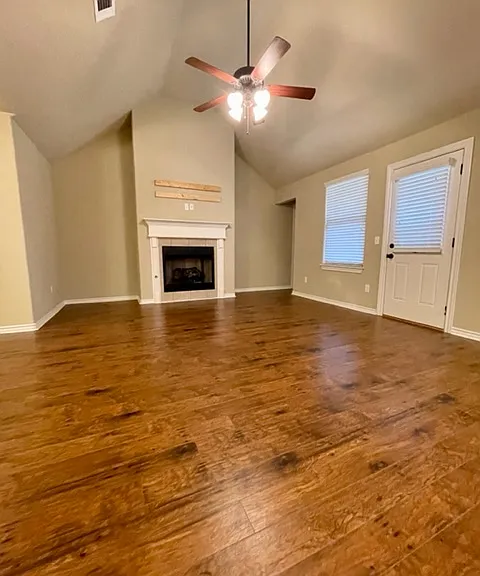 810 SW Pure Globe St — Photo 4