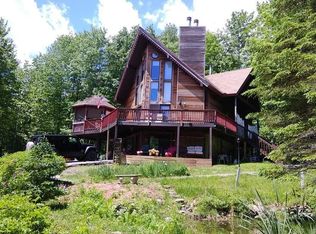 40 Blueberry Hill Rd, Winterport, ME 04496