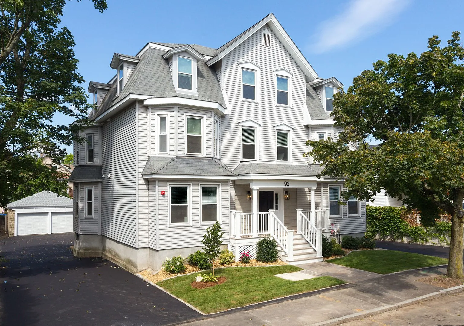 92 Brown Street — Photo 1