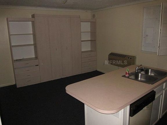 4th image of 7543 Stidham Dr
