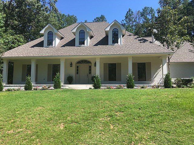 1st image of 3724 Lyles Dr