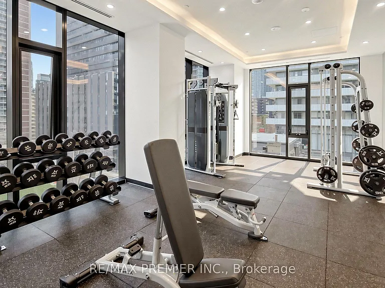 634 Church St #3305 — Photo 42