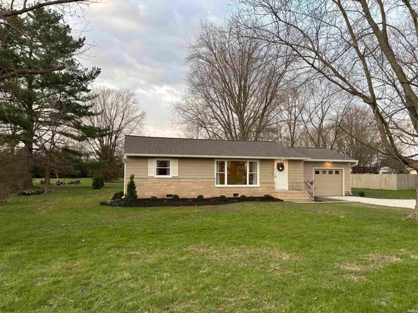 2100 East Dr #700-N, Muncie, IN 47302