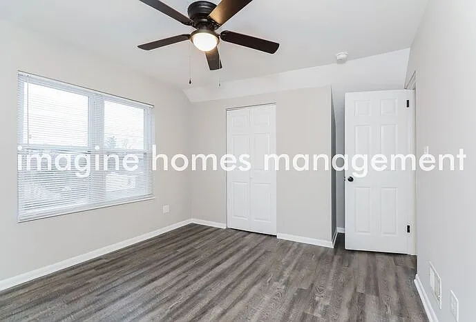 2898 Maple St — Photo 12