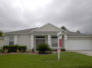 5723 Riva Ridge Dr, Zephyrhills, FL 33544