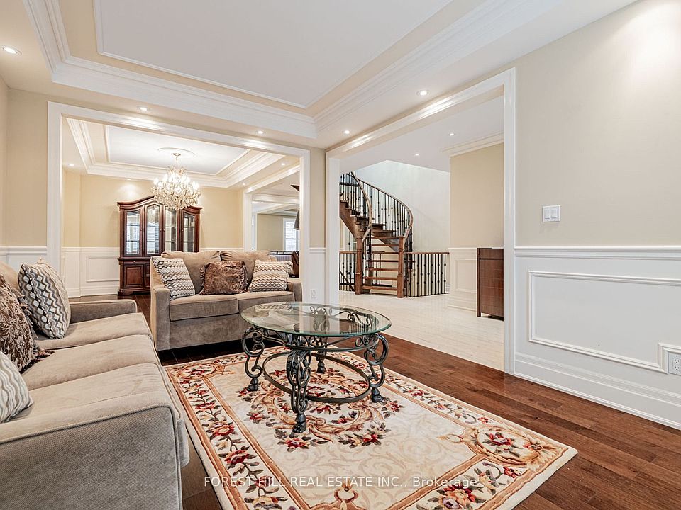 1st image of 394 Connaught Ave