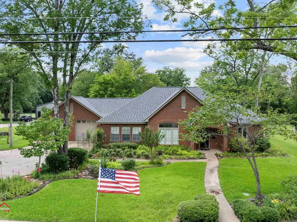 716 S Main St, Henderson, TX 75654