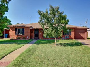 830 E Flynn Ln, Phoenix, AZ 85014