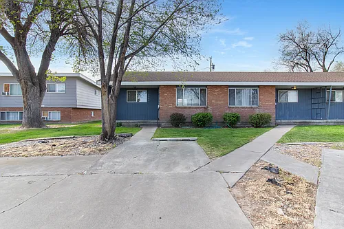 1344 Elmwood Cir Photo 1