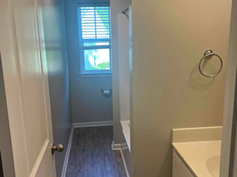 Secondary Bath