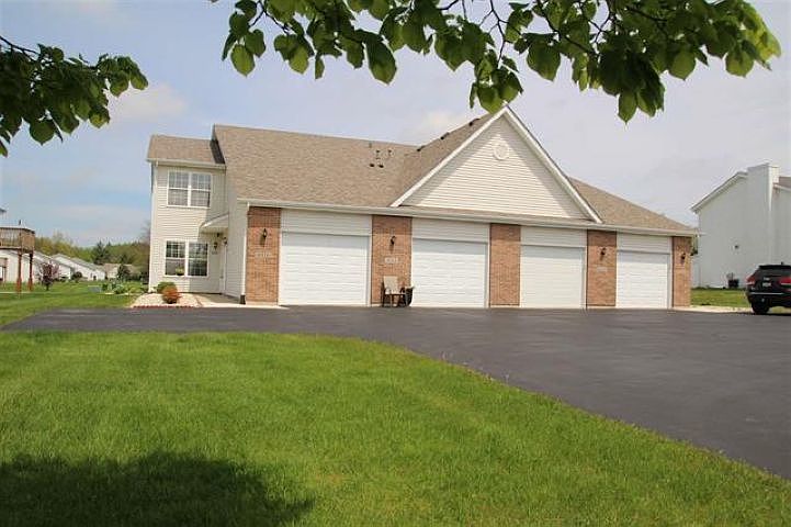 1st image of 6314 Lanterne Dr #2