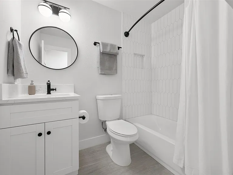 2404 Monarch Dr — Photo 19