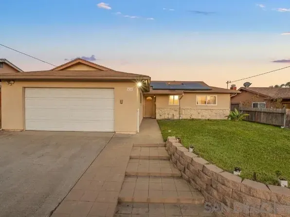 436 W Redondo Dr, Oceanside, CA 92057